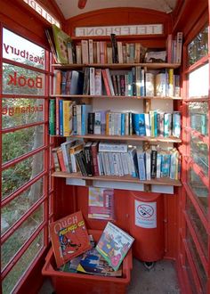 517d1d84e2bd9ff5150f1d852f0822bb--telephone-booth-free-library